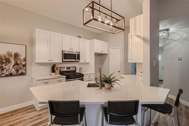 1701 Hollow Tree BLVD, Round Rock, TX 78681