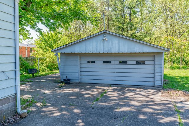3549 41ST Street, Moline, IL 61265