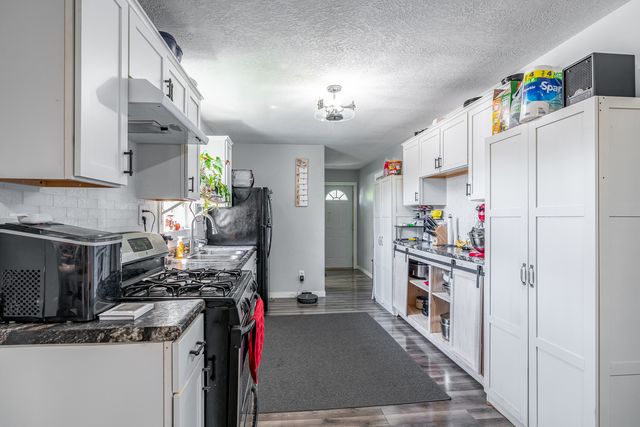 3549 41ST Street, Moline, IL 61265