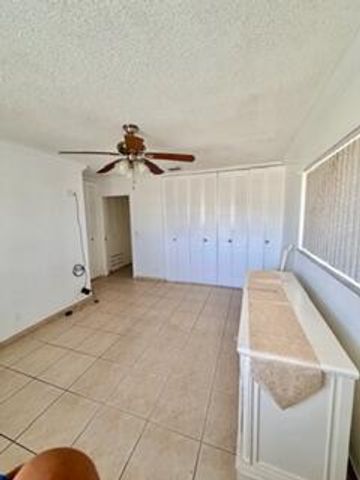 5443 Cresthaven Boulevard F, West Palm Beach, FL 33415