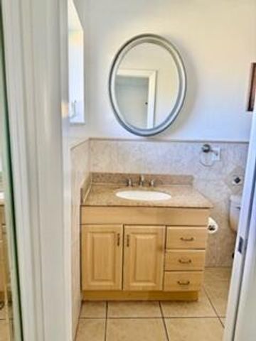 5443 Cresthaven Boulevard F, West Palm Beach, FL 33415