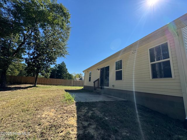 184 Montague Road, Currie, NC 28435