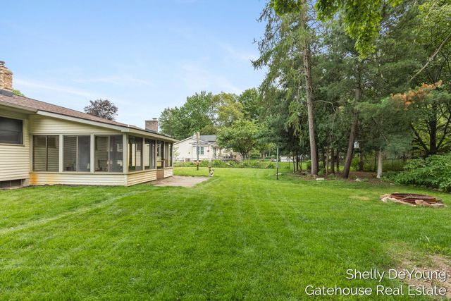 3078 Paris Park Drive Se, City Of Kentwood, MI 49512