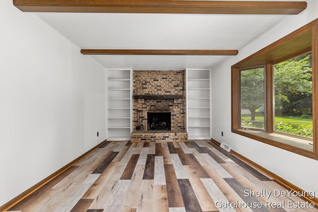3078 Paris Park Drive Se, City Of Kentwood, MI 49512
