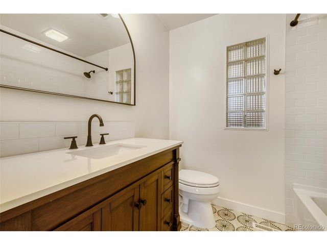 520 Crestridge Ave, Colorado Springs, CO 80906