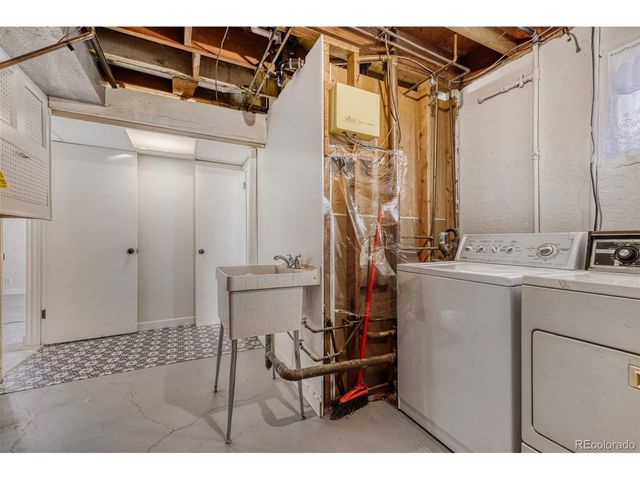 520 Crestridge Ave, Colorado Springs, CO 80906