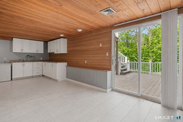 161 Sleeping Giant Drive, Hamden, CT 06518