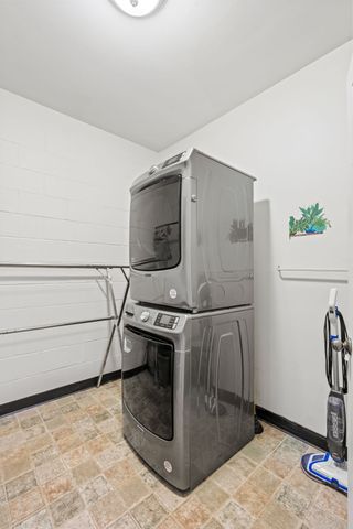 137 Lake Shore Blvd, Coalmont, TN 37313