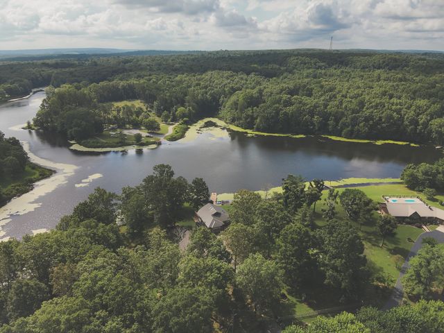 137 Lake Shore Blvd, Coalmont, TN 37313