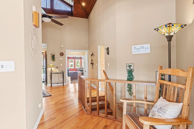 137 Lake Shore Blvd, Coalmont, TN 37313