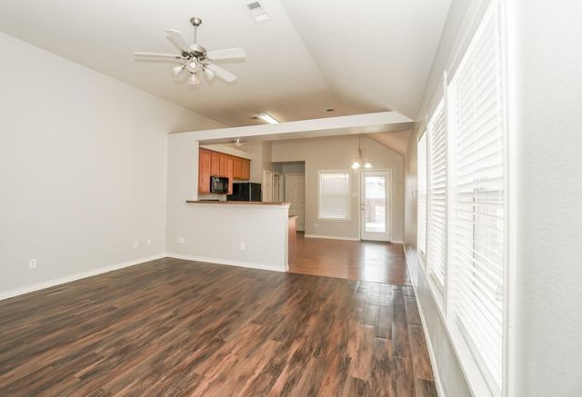 8826 Tucker Street, Cross Roads, TX 76227