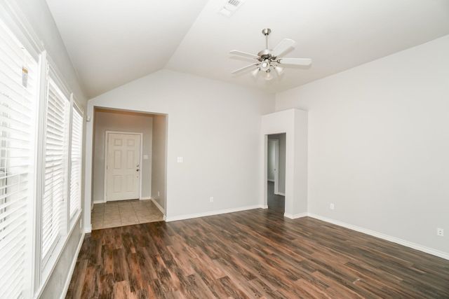 8826 Tucker Street, Cross Roads, TX 76227