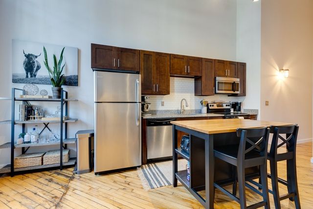 1350 Rosa L Parks Blvd Apt 365, Nashville, TN 37208