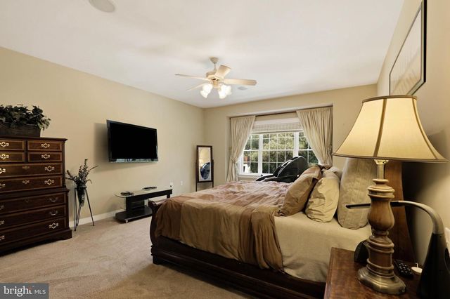 367 MILLPOND DR, Lititz, PA 17543