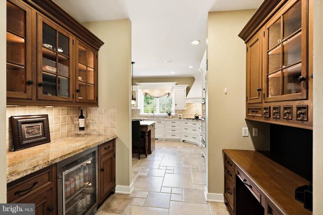 367 MILLPOND DR, Lititz, PA 17543