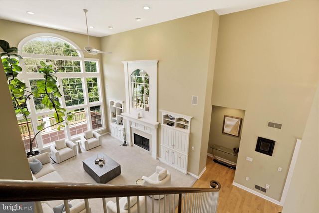 367 MILLPOND DR, Lititz, PA 17543