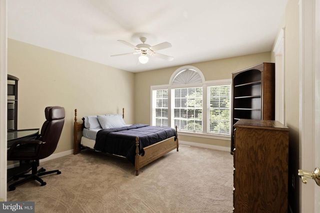 367 MILLPOND DR, Lititz, PA 17543