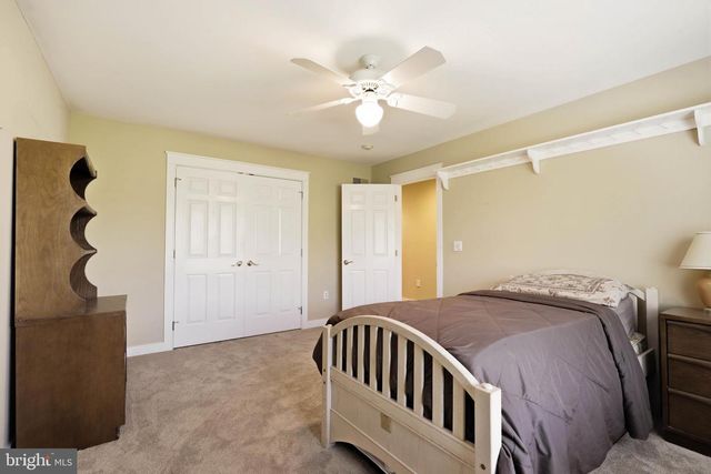 367 MILLPOND DR, Lititz, PA 17543