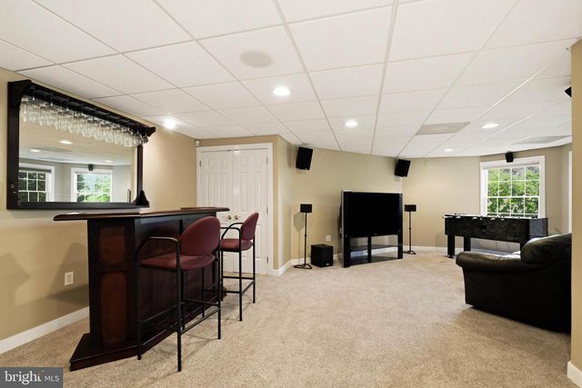 367 MILLPOND DR, Lititz, PA 17543