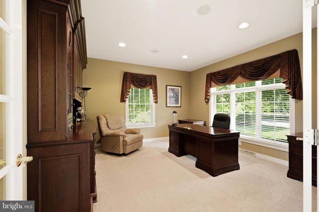 367 MILLPOND DR, Lititz, PA 17543