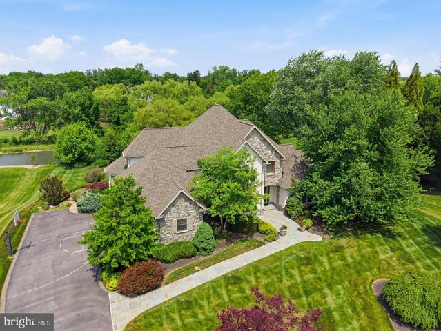 367 MILLPOND DR, Lititz, PA 17543