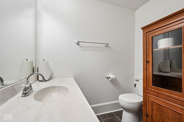 211 Whiteland Road, Whiteland, IN 46184