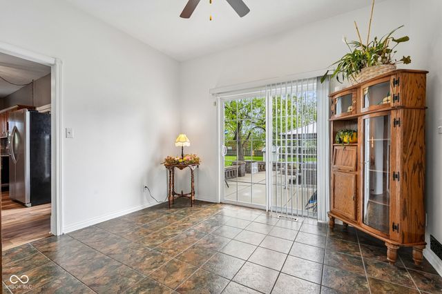 211 Whiteland Road, Whiteland, IN 46184