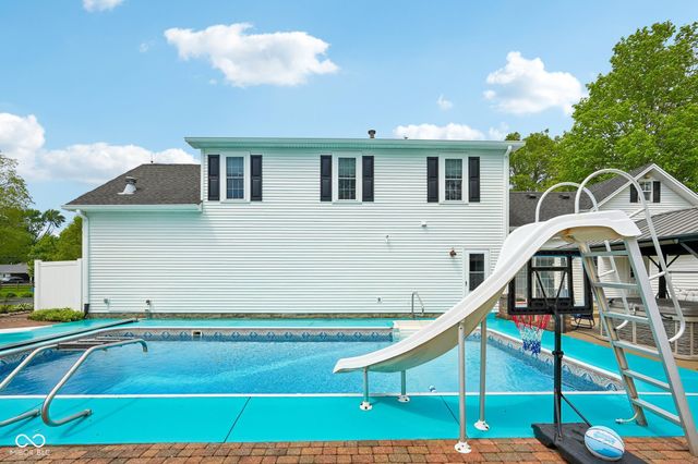 211 Whiteland Road, Whiteland, IN 46184