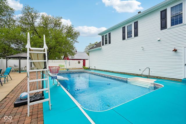 211 Whiteland Road, Whiteland, IN 46184