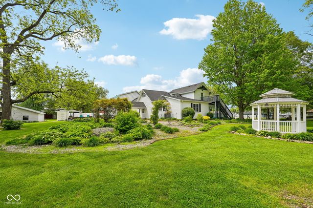 211 Whiteland Road, Whiteland, IN 46184