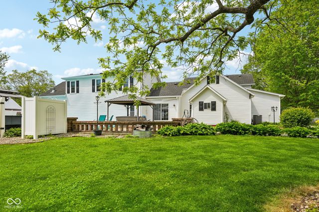 211 Whiteland Road, Whiteland, IN 46184