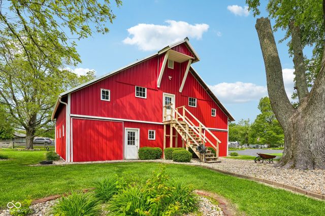 211 Whiteland Road, Whiteland, IN 46184