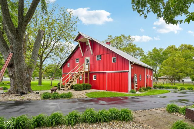 211 Whiteland Road, Whiteland, IN 46184