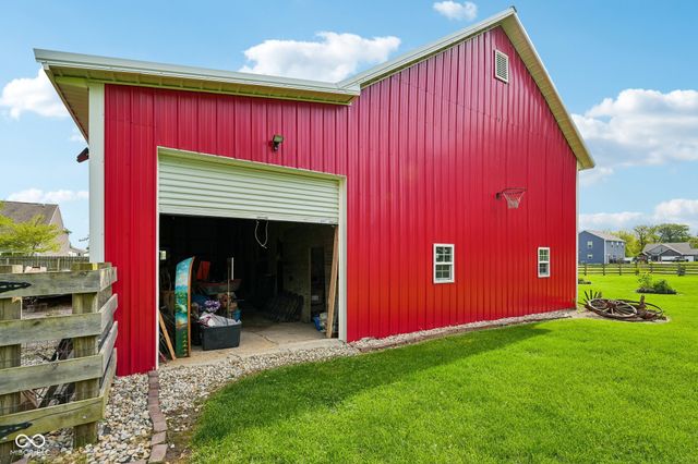 211 Whiteland Road, Whiteland, IN 46184