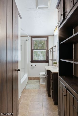 41 Summit Rd, Sparta Twp., NJ 07871