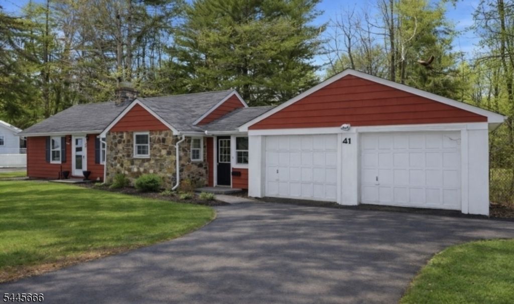 41 Summit Rd, Sparta Twp., NJ 07871