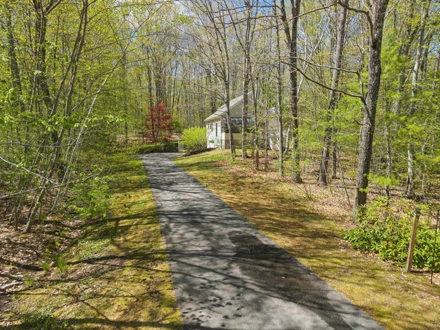 143 Harper Ridge Road, Hampstead, NH 03826