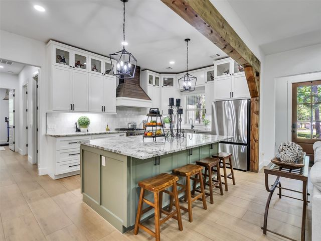 9 Prescott Drive, New Waverly, TX 77358