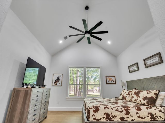 9 Prescott Drive, New Waverly, TX 77358