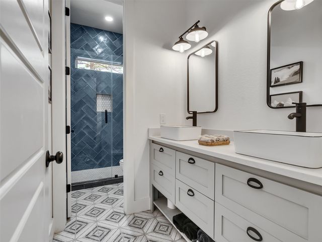 9 Prescott Drive, New Waverly, TX 77358