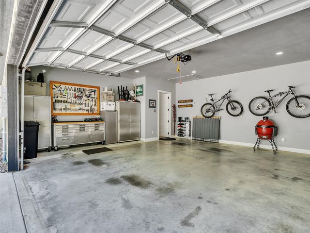 9 Prescott Drive, New Waverly, TX 77358