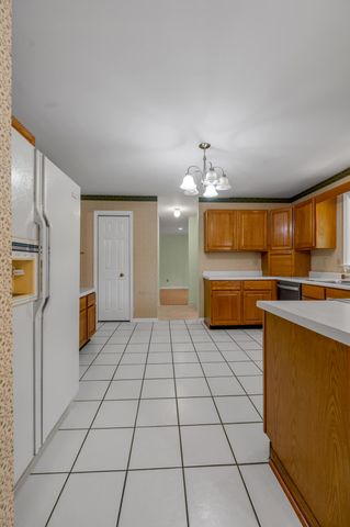 1748 Brook Park Drive, Lexington, KY 40515