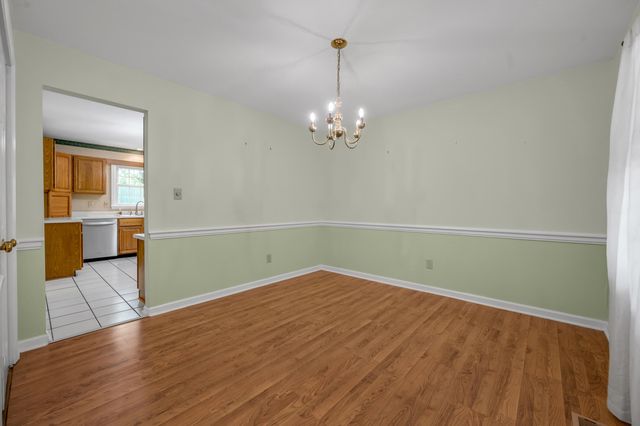 1748 Brook Park Drive, Lexington, KY 40515