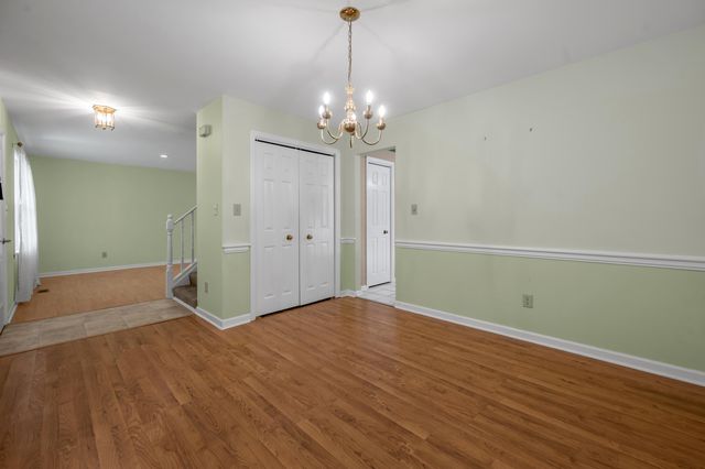 1748 Brook Park Drive, Lexington, KY 40515