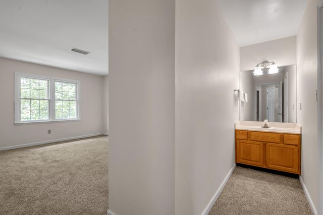 1748 Brook Park Drive, Lexington, KY 40515