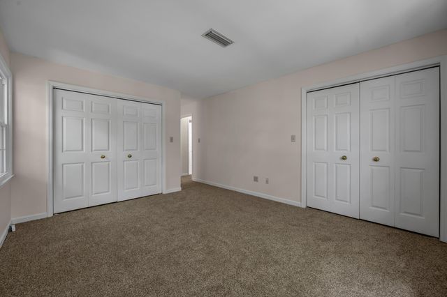 1748 Brook Park Drive, Lexington, KY 40515