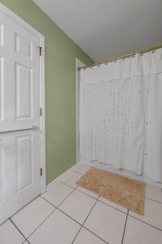 1748 Brook Park Drive, Lexington, KY 40515