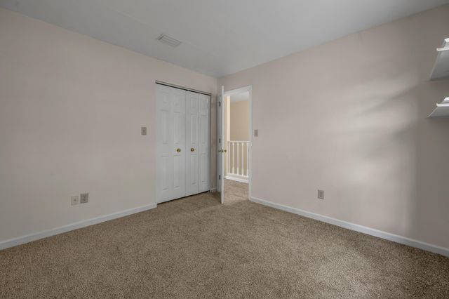 1748 Brook Park Drive, Lexington, KY 40515