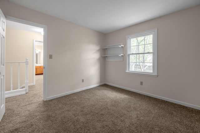 1748 Brook Park Drive, Lexington, KY 40515