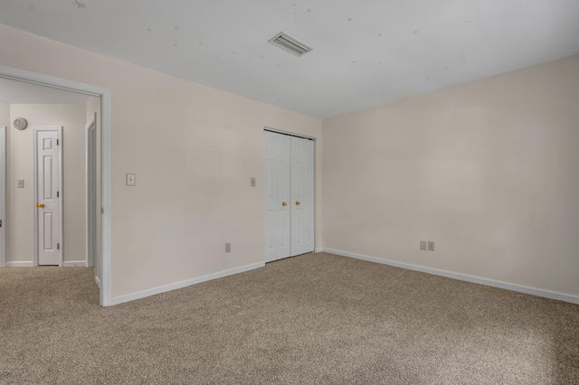 1748 Brook Park Drive, Lexington, KY 40515